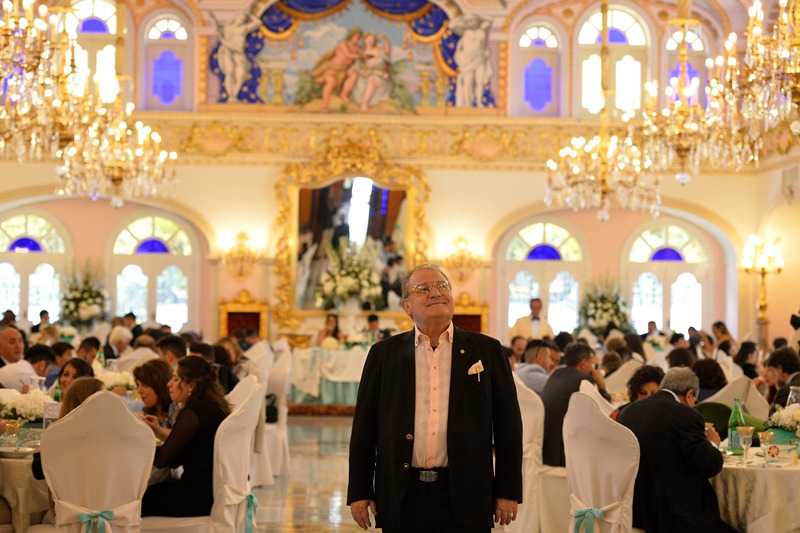 Il Boss delle cerimonie: dal 10 Gennaio entriamo a "La Sonrisa" su Real Time | Digitale terrestre: Dtti.it