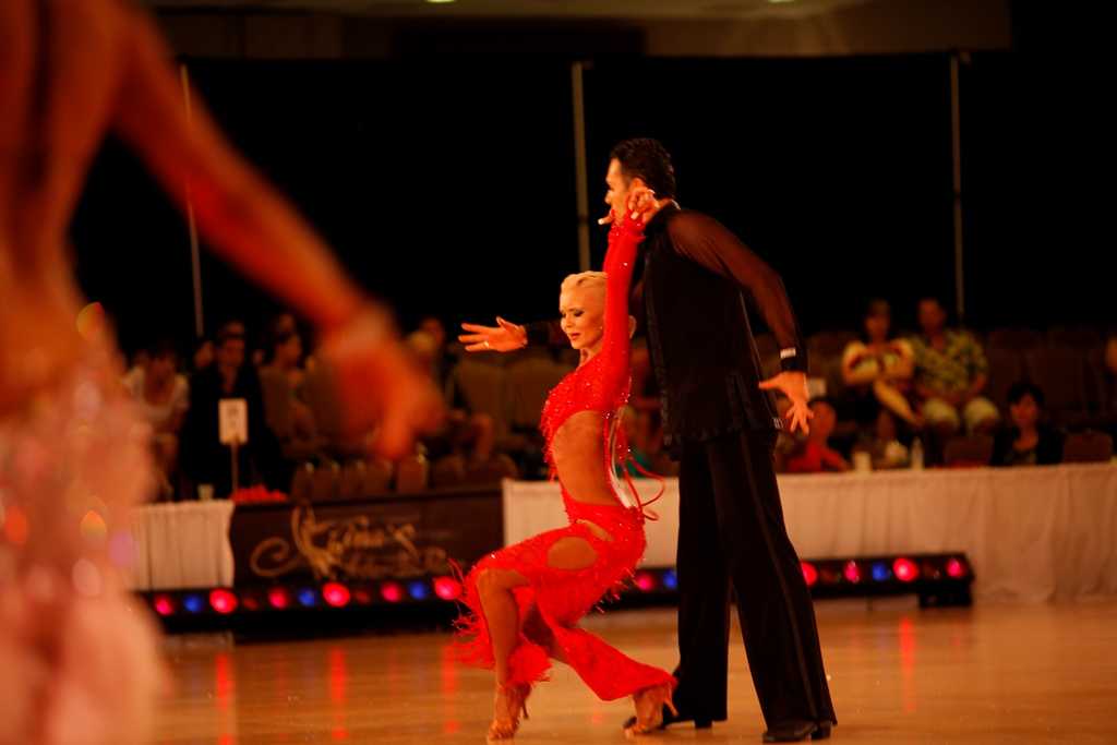 Pazzi per il ballo: dal 2 Agosto su Real Time | Digitale terrestre: Dtti.it