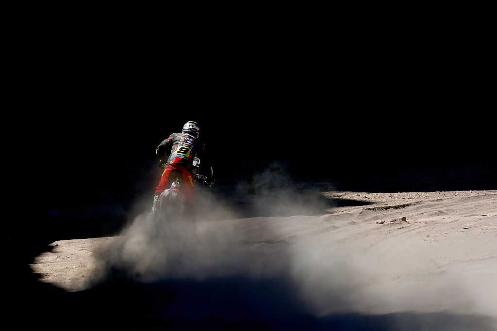 compete on day 12 / stage eleven between La Rioja to San Juan during the 2016 Dakar Rally on January 14, 2016 near San Juan, Argentina.