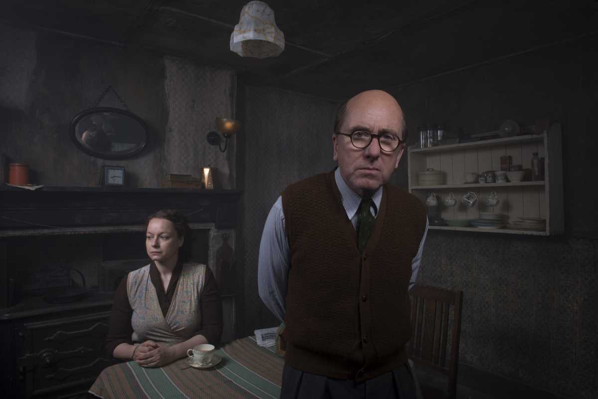 Picture shows: Reg Christie (TIM ROTH) and Ethel Christie (SAMANTHA MORTON)