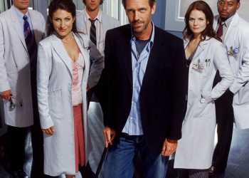 Tuesdays on FOX (9-10 p.m. ET)
HOUSE -- NBC Universal Television Studio -- Gallery -- Pictured: (l-r) Robert Sean Leonard as Dr. Jack Wilson, Lisa Edelstein as Dr. Lisa Cuddy, Jesse Spencer as Dr. Robert Chase, Hugh Laurie as Dr. Greg House, Jennifer Morrison as Dr. Allison Cameron, Omar Epps as Dr. Eric Foreman -- NBC Universal photo: Nigel Parry