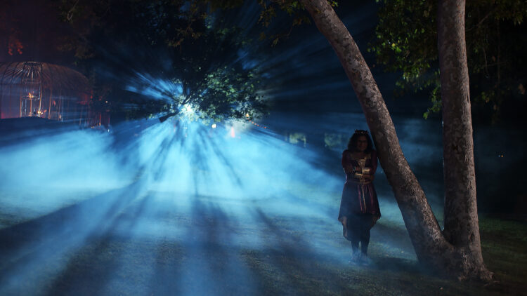 Shanti (Belissa Escobedo) in a scene from the "Rubber (Wo)man: Part Two" episode of AMERICAN HORROR STORIES.