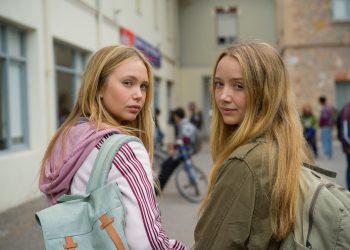Picture Shows (L-R): Lily Riser played by (TALLALUH EVANS)
and Abby Riser played by (DELPHI EVANS)
Credit: GIRL TAKEN © Clapperboard/Paramount+
Photographer: Unai Mateo / David Herranz